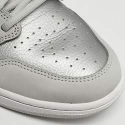 مملوكة مسبقًا حذاء رياضي آير جوردانز 1 هايتوب جلد أسود/أخضر داكن مقاس 42.5