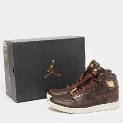 Air Jordans Brown Leather Jordan 1 Retro Pinnacle Baroque Brown Sneakers Size 44