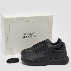 مملوكة مسبقًا Alexander McQueen Black Leather Oversized Runner Lace Up Sneakers Size 43
