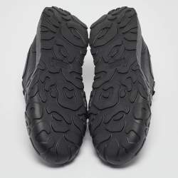 مملوكة مسبقًا Alexander McQueen Black Leather Oversized Runner Lace Up Sneakers Size 43