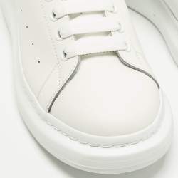 Pre Owned Alexander McQueen Larry Size 45 White/Grey Leather and Suede Low Top Sneakers