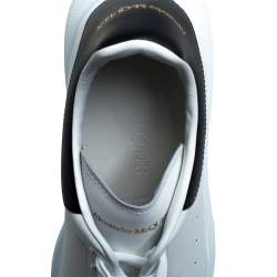 مملوكة مسبقًا Alexander McQueen White Leather Larry Low Top Sneakers Size 42