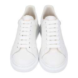 مملوكة مسبقًا Alexander McQueen White Oversized Runner Sneakers Size EU 40