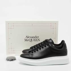 Pre Owned Alexander McQueen Black Leather Oversized Lace Up Sneakers Size 43