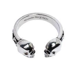 Pre Owned Alexander McQueen Twin Skull Silver Tone Ring Size 63