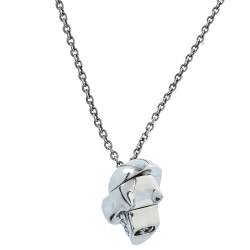 مملوكة مسبقًا قلادة أليكساندر ماكوين دلاية جمجمة مقسمة معدن فضي اللون