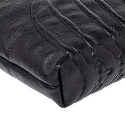 Pre Owned Alexander McQueen Black Ribcage Embossed Leather Wristlet Clutch