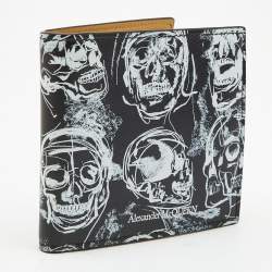 Alexander McQueen Black/White Skull Print Leather Bifold Wallet