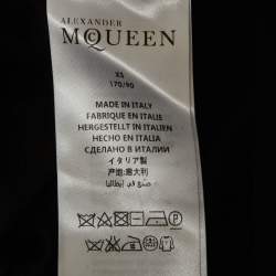 مملوكة مسبقًا تي شيرت ألكسندر ماكوين متعدد الشارات جيرسيه أسود مقاس صغير - إكس إس