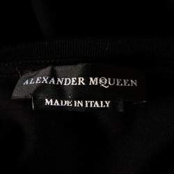 مملوكة مسبقًا تي شيرت أليكساندر ماكوين أكمام قصيرة قطن طباعة مميزة أسود مقاس متوسط