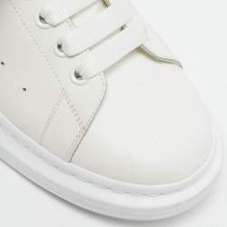 Pre Owned Alexander McQueen White/Blue Leather and Suede Oversized Lace Up Sneakers Size 44.5