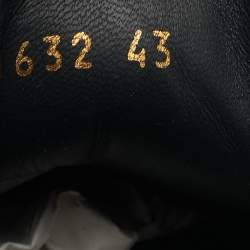 مملوكة مسبقًا Alexander McQueen Black Leather Oversized Low Top Sneakers Size 43