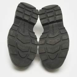 Pre Owned Alexander McQueen Black Canvas And Rubber Tread Slick Low Top Sneakers Size 42.5