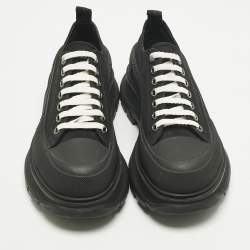 Pre Owned Alexander McQueen Black Canvas And Rubber Tread Slick Low Top Sneakers Size 42.5