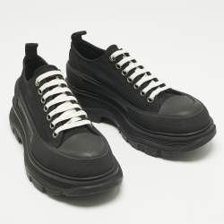 Pre Owned Alexander McQueen Black Canvas And Rubber Tread Slick Low Top Sneakers Size 42.5