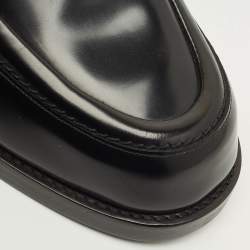 مملوكة مسبقًا حذاء لوفرز أليكساندر ماكوين تفاصيل جمجمة جلد أسود مقاس 42.5