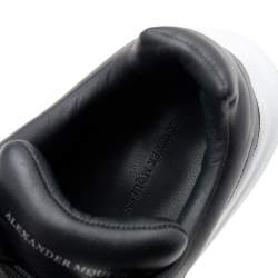 Pre Owned حذاء رياضي أليكساندر ماكوين لاري جلد أسود كبير الحجم مقاس 42