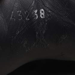 مملوكة مسبقًا حذاء رياضي أليكساندر ماكوين جلد طباعة فراشة أسود برباط مقاس 43