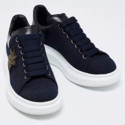 مملوكة مسبقًا Alexander McQueen Navy Blue/Black Canvas and Leather Embroidered Oversized Sneakers Size 40