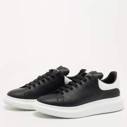 Alexander McQueen Leather Oversized Sneakers - White - 46
