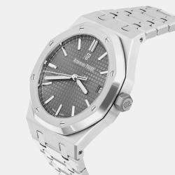 Pre Owned Audemars Piguet Royal Oak 15500ST.OO.1220ST.02 Automatic Silver Stainless Steel Men's Wristwatch 41 mm