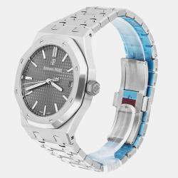 Pre Owned Audemars Piguet Royal Oak 15500ST.OO.1220ST.02 Automatic Silver Stainless Steel Men's Wristwatch 41 mm