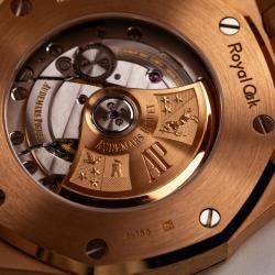 Pre Owned ساعة يد رجالية أوديمارز بيغيه رويال أوك 15400OR.OO.D002CR.01 أوتوماتيكية 41 ملم مس تعملة