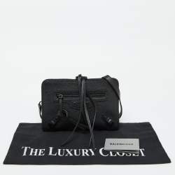 Pre Owned Balenciaga Black Leather Neo Classic Clutch