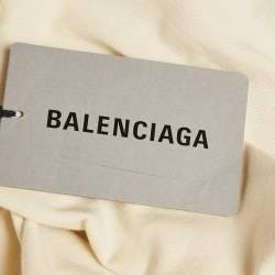 مملوكة مسبقًا تي شيرت بالنسياغا قطن محبوك بشعار مطرز لون كريمي كبير جدًا مقاس صغير (سمول)