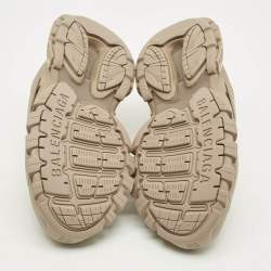 Pre Owned حذاء رياضي بالنسياغا تراك جلد صناعي بيج مقاس 42