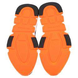 Pre Owned حذاء رياضي بالنسياغا سبيد أبيض مقاس 42