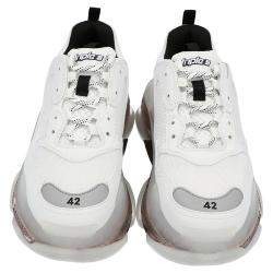 Pre Owned حذاء رياضي بالنسياغا أبيض تريبل إس نعل شفاف مقاس أوروبي 42