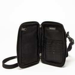 Pre Owned Balenciaga Black Nylon Explorer Crossbody Pouch Bag