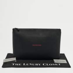 Pre Owned Balenciaga Black Leather Everyday Zip Pouch