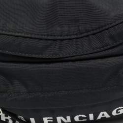 مملوكة مسبقًا Balenciaga Black/Navy Blue Nylon Belt Bag