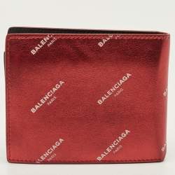 Pre Owned محفظة بالنسياغا جلد أحمر معدني بشعار ثنائية الطي