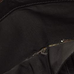 Pre Owned محفظة بالنسياغا جلد أحمر معدني بشعار ثنائية الطي