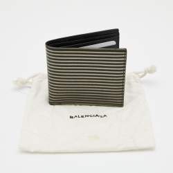 Pre Owned Balenciaga Silver/Grey Vinyl Bifold Wallet