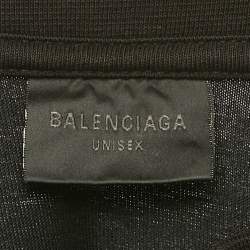 مملوكة مسبقًا تي شيرت بالنسياغا جيرسي مطرز بشعار أسود للجنسين مقاس صغير جداً