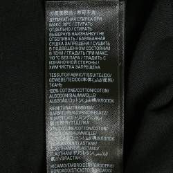 مملوكة مسبقًا تي شيرت بالنسياغا جيرسي مطرز بشعار أسود للجنسين مقاس صغير جداً