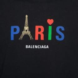 مملوكة مسبقًا تي شيرت بالنسياغا قطن أسود بطبعة باريس برج إيفل برقبة مستديرة ونمط واسع مقاس متوسط - ميديوم