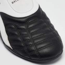 مملوكة مسبقًا حذاء رياضي بالنسياغا زين جلد أبيض/أسود بعنق منخفض مقاس 40