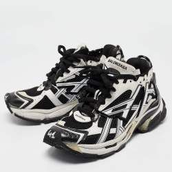 Pre Owned Balenciaga Black/White Faux Leather and Mesh Runner Sneakers Size 41