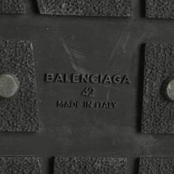 Pre Owned Balenciaga Black Leather and Mesh Race Runner Low Top Sneakers Size 42