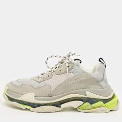 مملوكة مسبقًا Balenciaga Triple S Size 45 Grey Faux Leather and Mesh Lace Up Sneakers