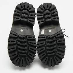 مملوكة مسبقًا بوت بالنسياغا كومبات دينيم أسود مقاس 41