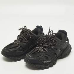 مملوكة مسبقًا Balenciaga Track 2 Size 41 Black Faux Leather and Mesh Lace Up Sneakers