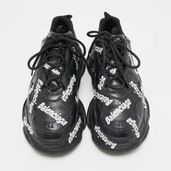 Pre Owned حذاء رياضي بالنسياغا تريبل إس جلد أسود صناعي بالشعار مقاس 40