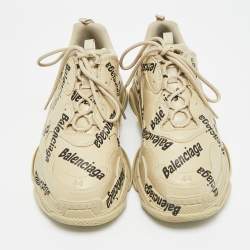 Pre Owned حذاء رياضي بالنسياغا تريبل إس جلد أسود صناعي بالشعار مقاس 40