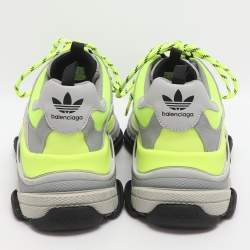 مملوكة مسبقًا حذاء رياضي بالنسياجا x أديداس تريبل إس جلد وشبكة رمادي / أخضر نيون بعنق منخفض مقاس 44